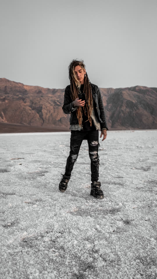 Crouched on the salt at last light